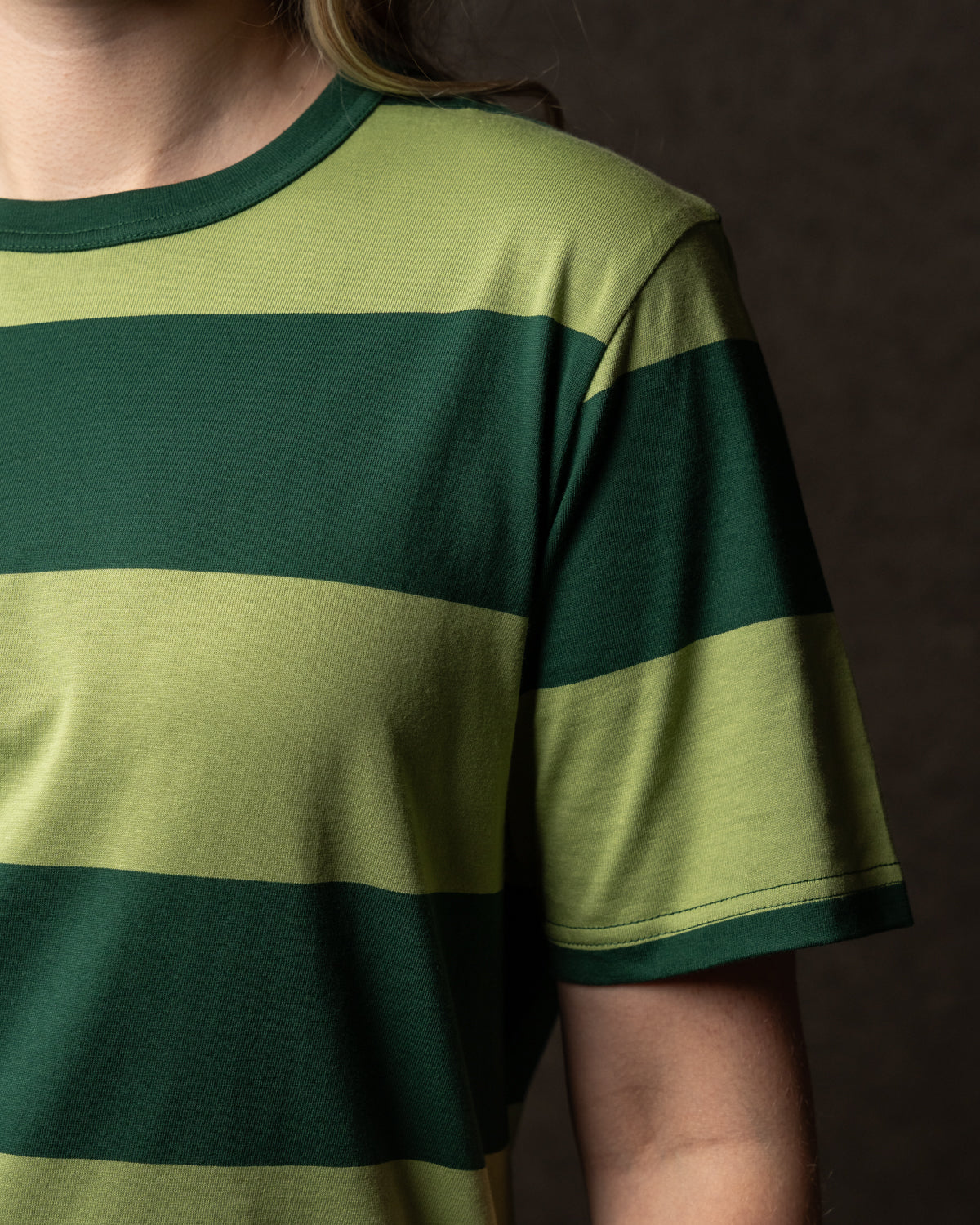 Ajaton t-shirt lightweight, apple