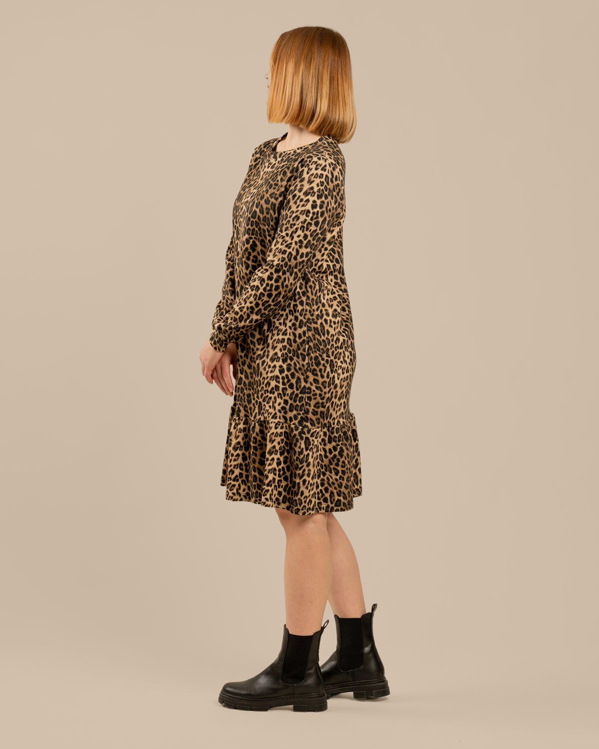 Lempi mekko, leopardi Toive