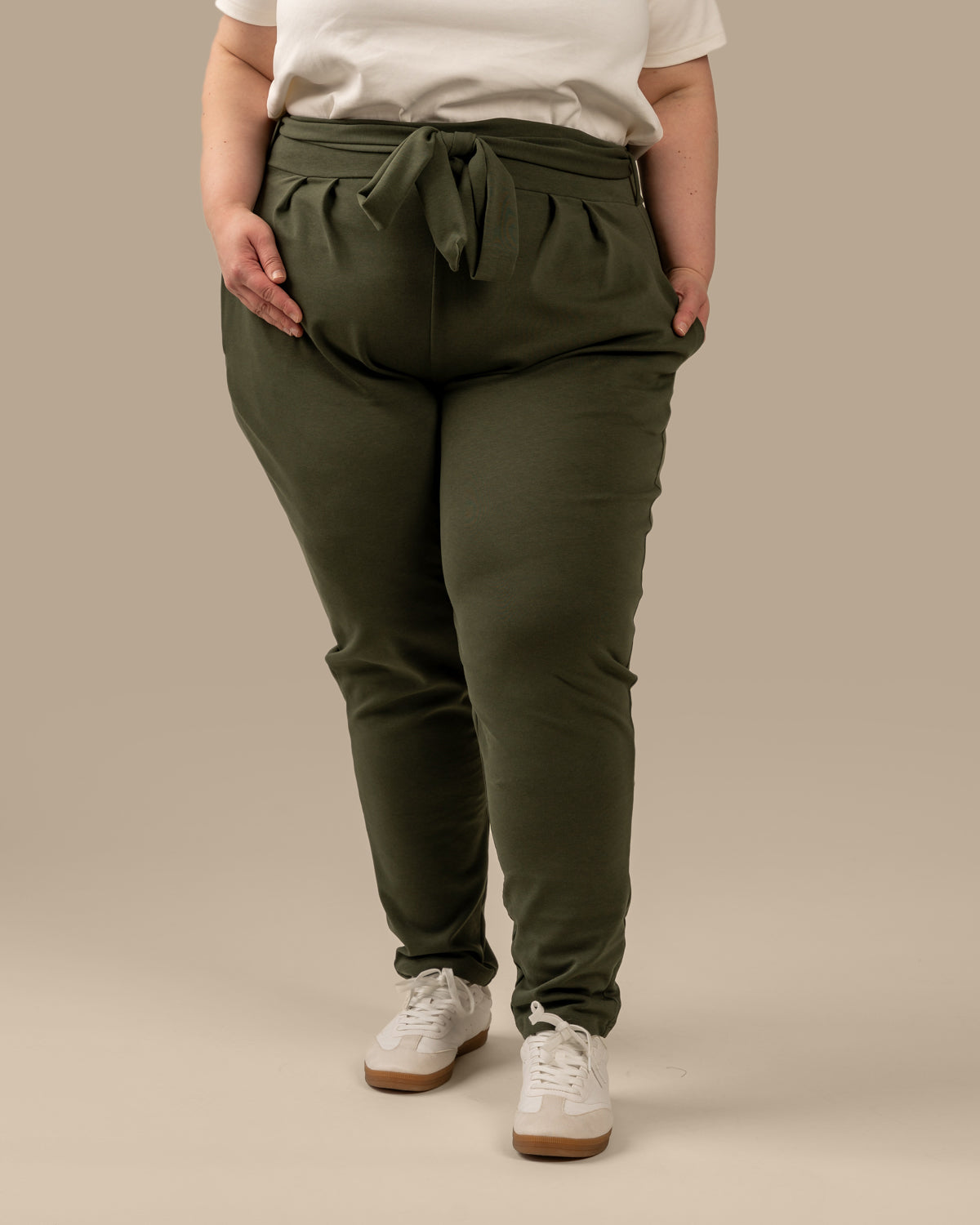 Mukava housut, khaki Toive.