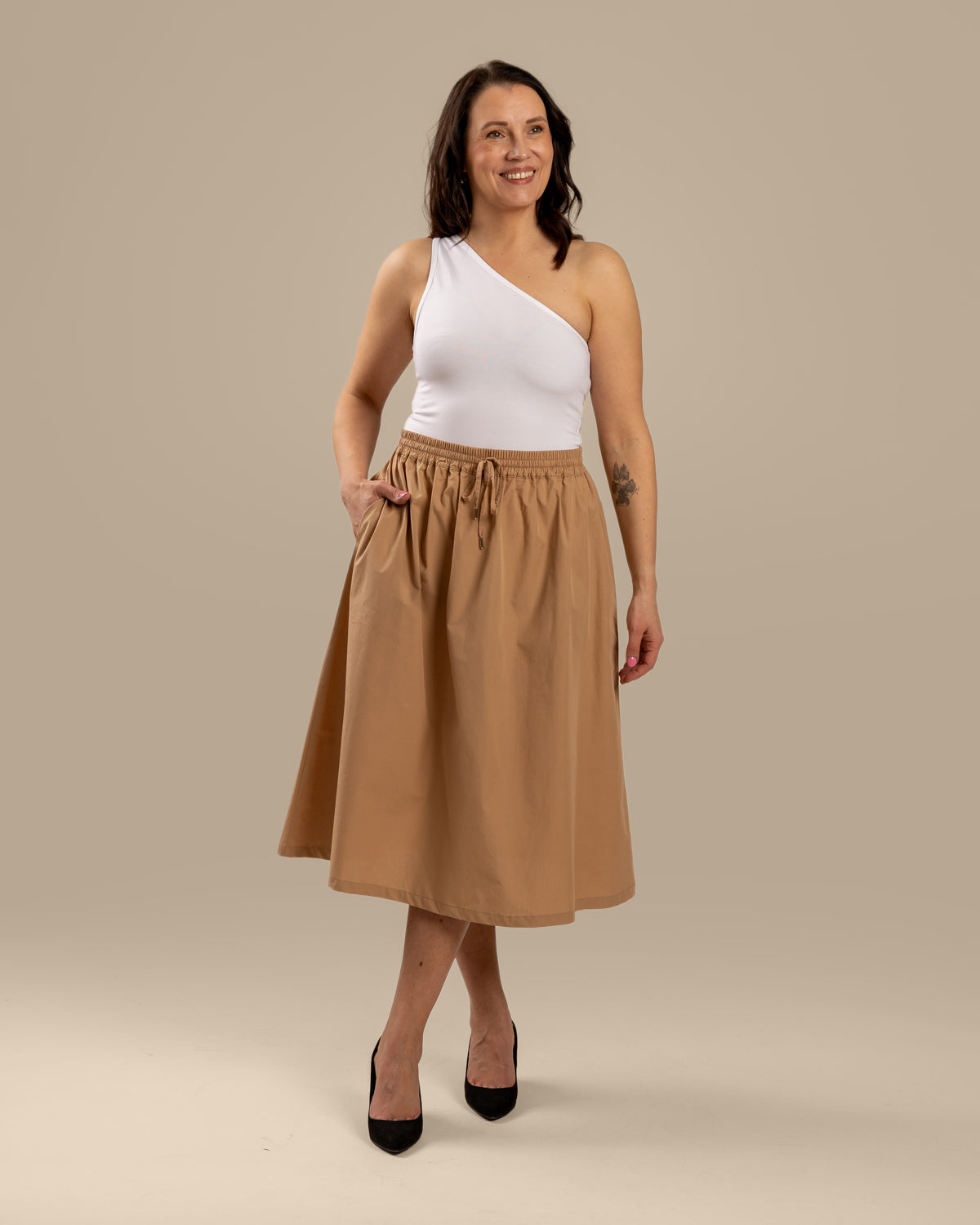 Popliinihame, beige Toive.