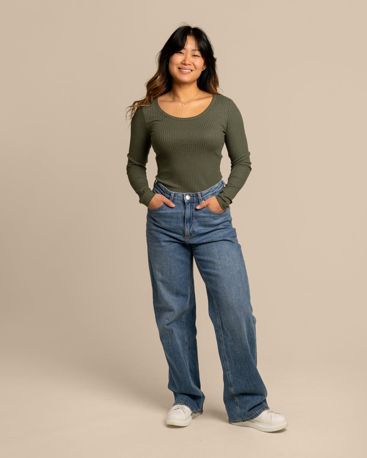Ribbipaita, khaki